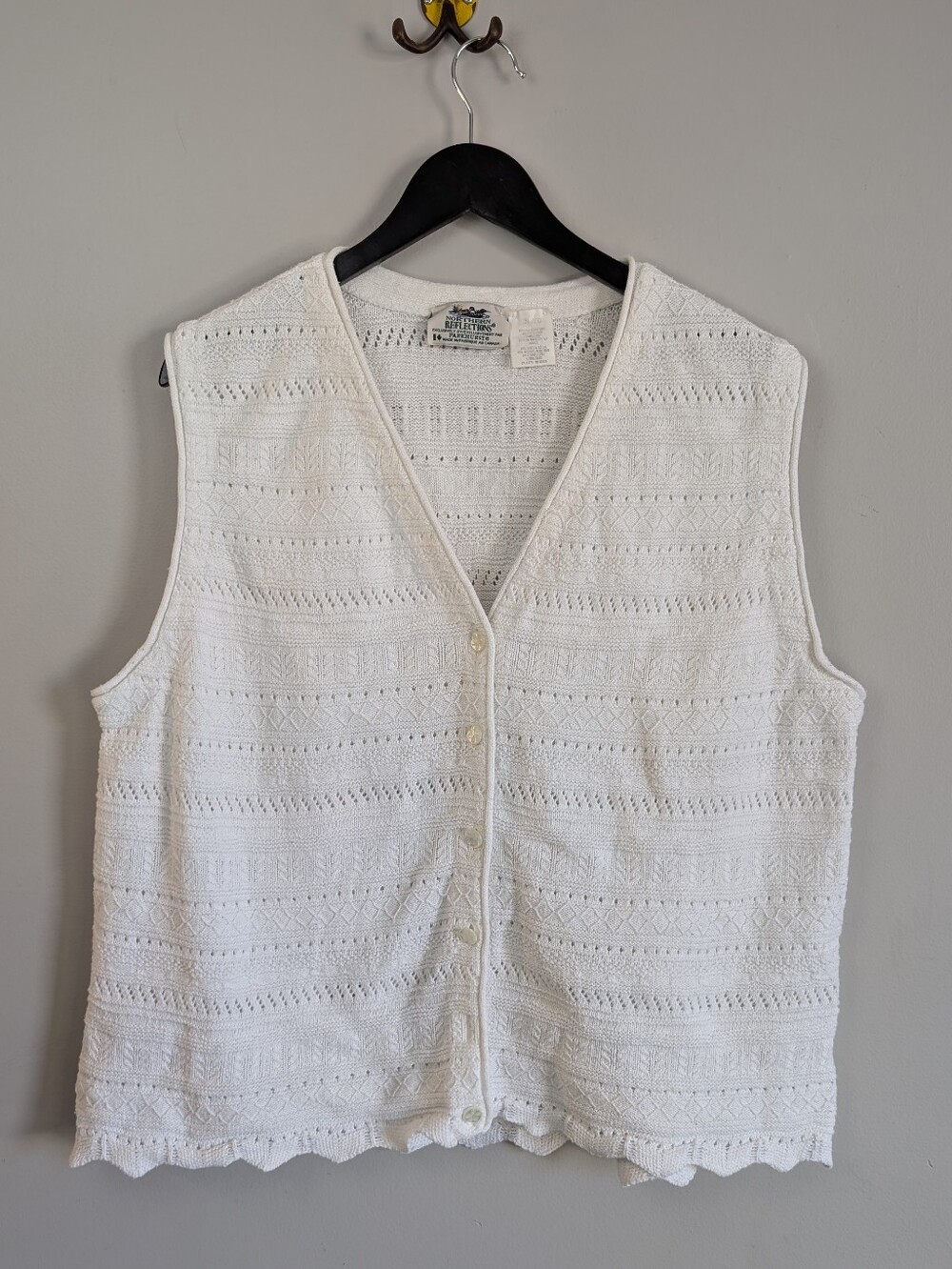 Vintage Northern Reflections White Knit Button Front Vest, Size XL